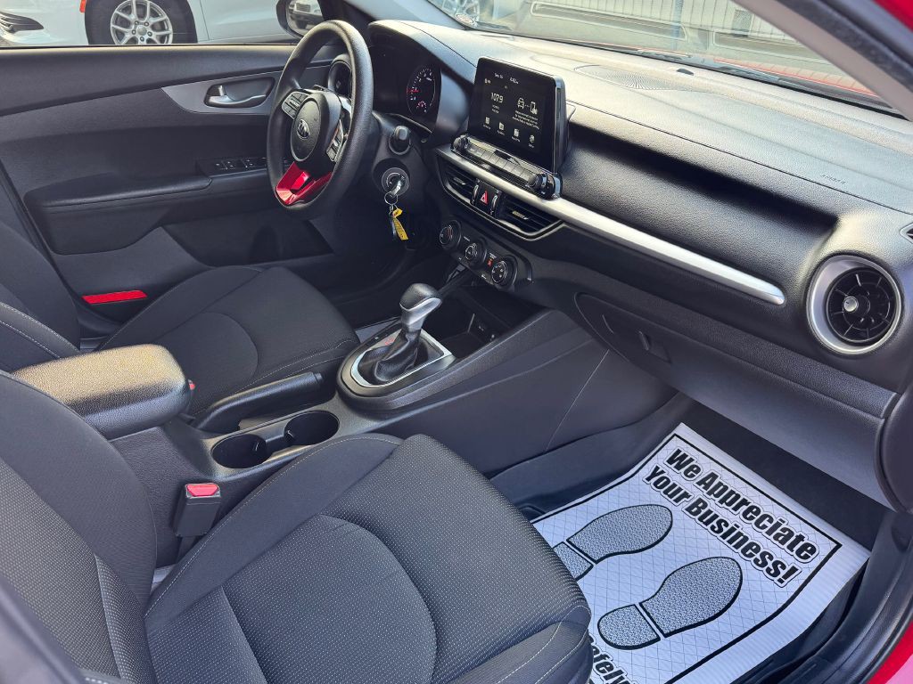 2021 Kia Forte Image 20