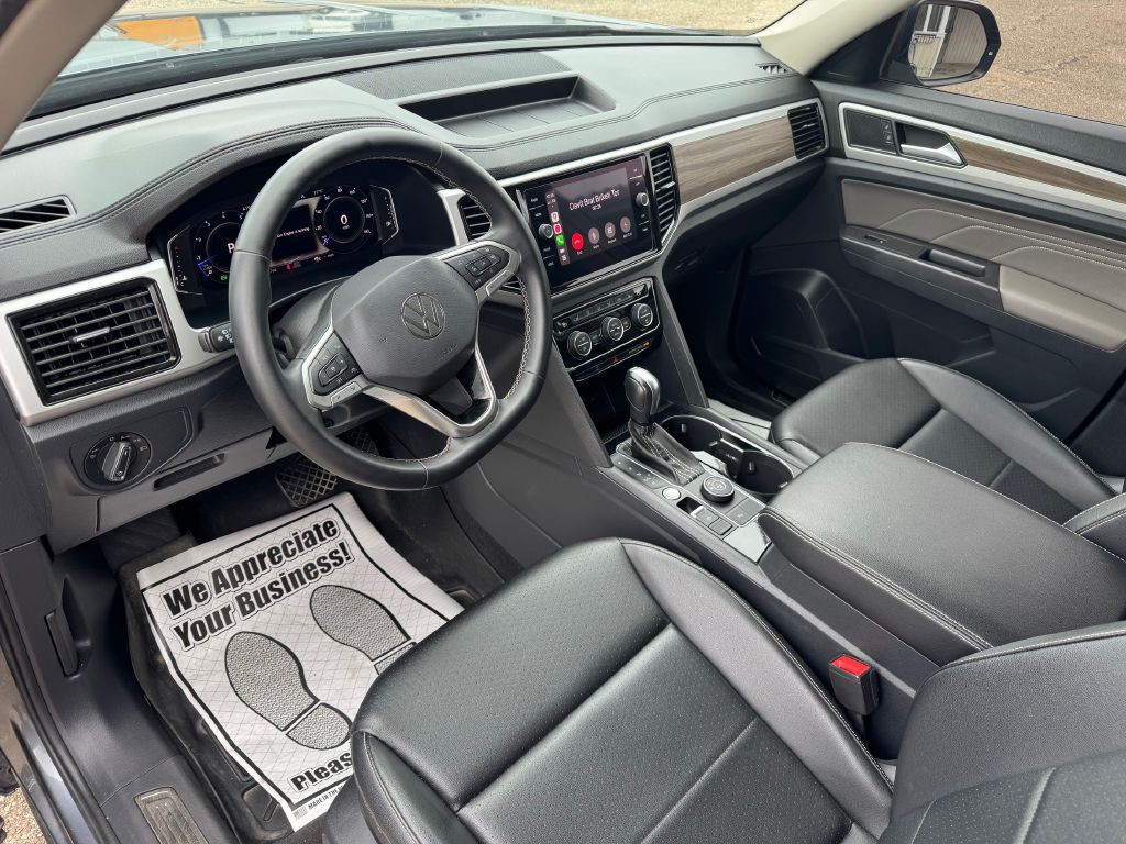 2022 Volkswagen Atlas Image 13