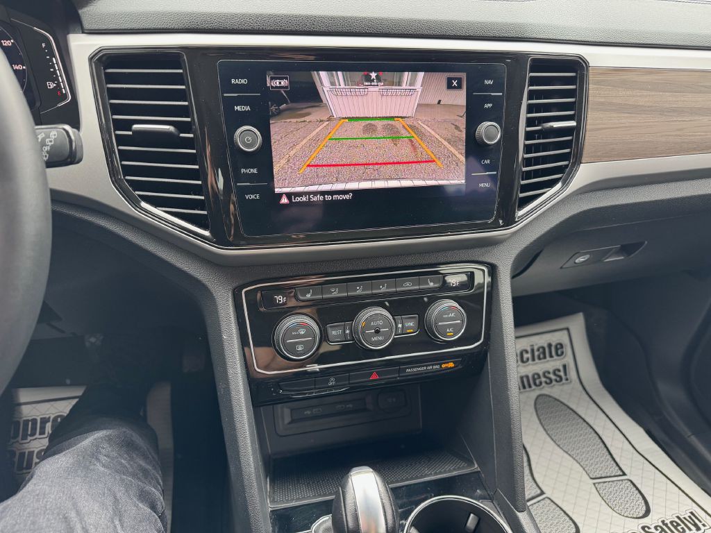 2022 Volkswagen Atlas Image 15