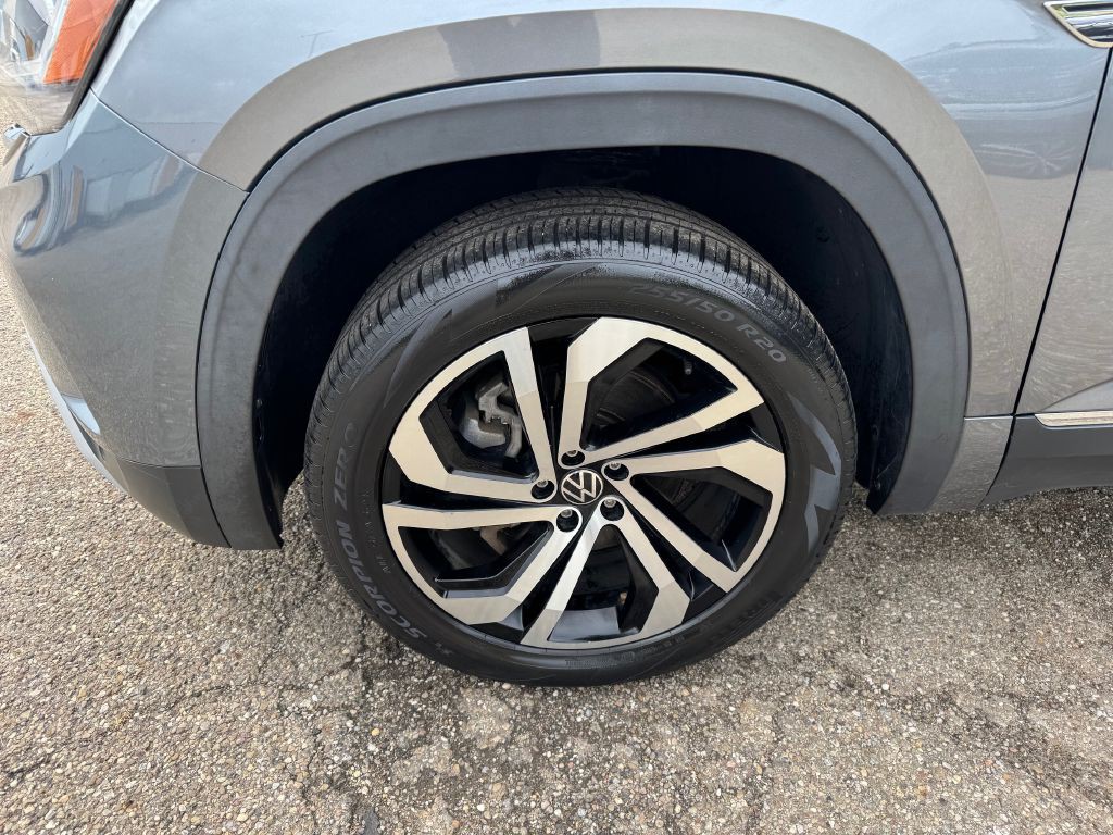2022 Volkswagen Atlas Image 43