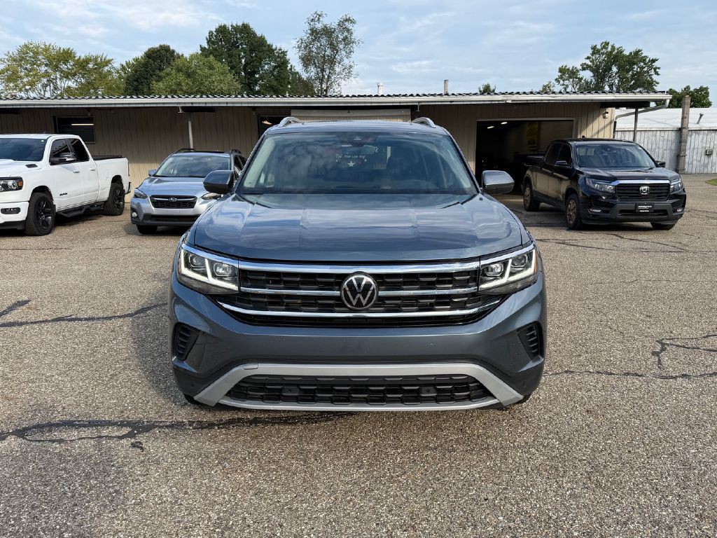 2022 Volkswagen Atlas Image 2