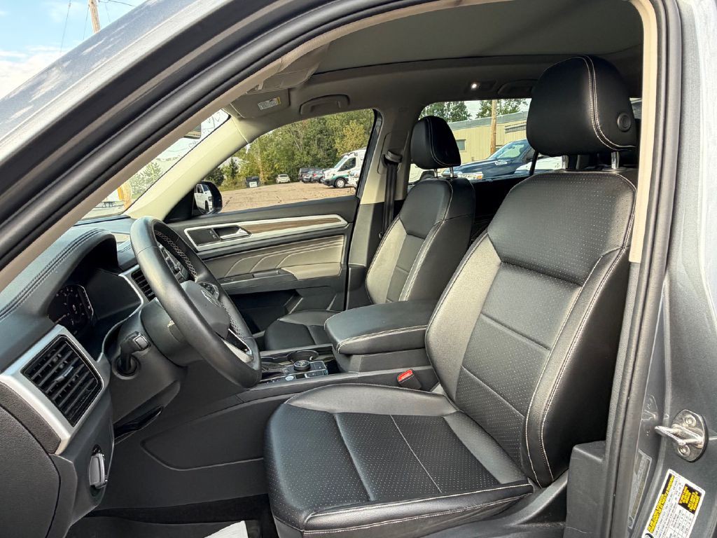 2022 Volkswagen Atlas Image 27