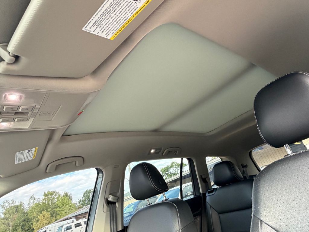 2022 Volkswagen Atlas Image 28