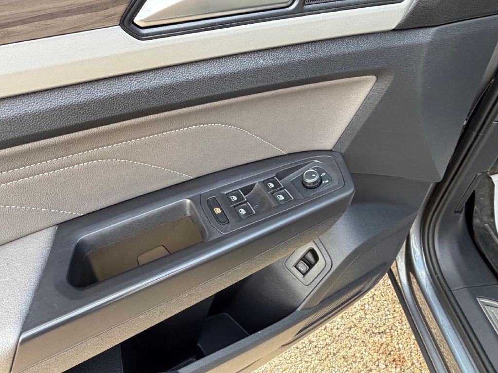 2022 Volkswagen Atlas Image 30