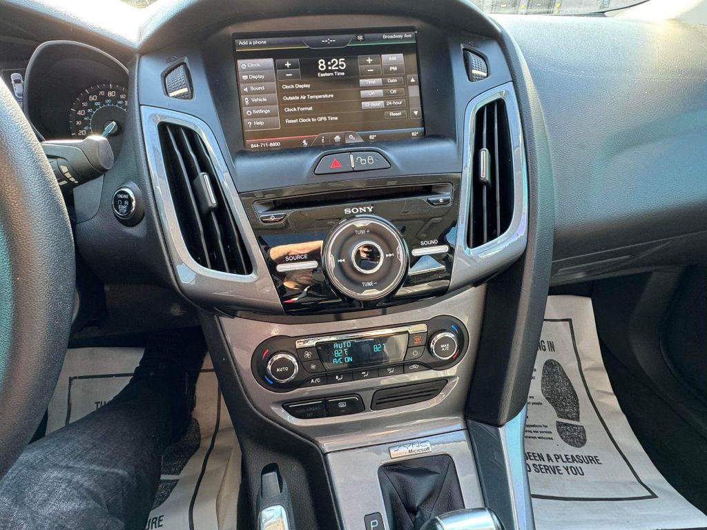 2012 Ford Focus Image 18