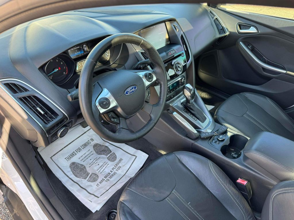 2012 Ford Focus Image 19