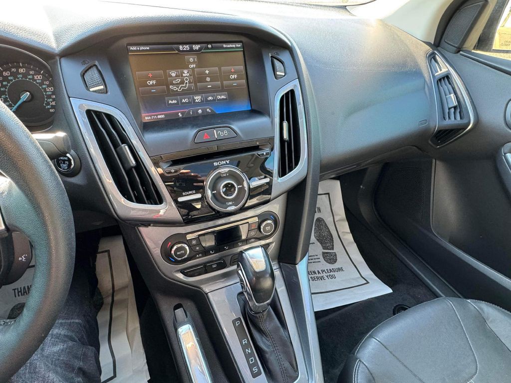 2012 Ford Focus Image 21