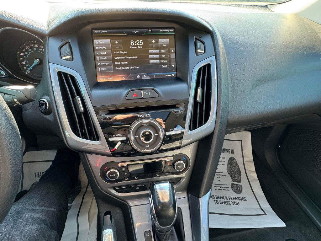 2012 Ford Focus Image 28
