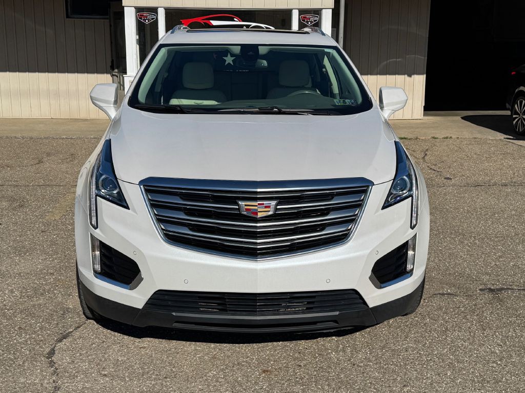 2018 Cadillac XT5 Image 2
