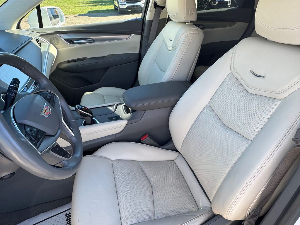 2018 Cadillac XT5 Image 24