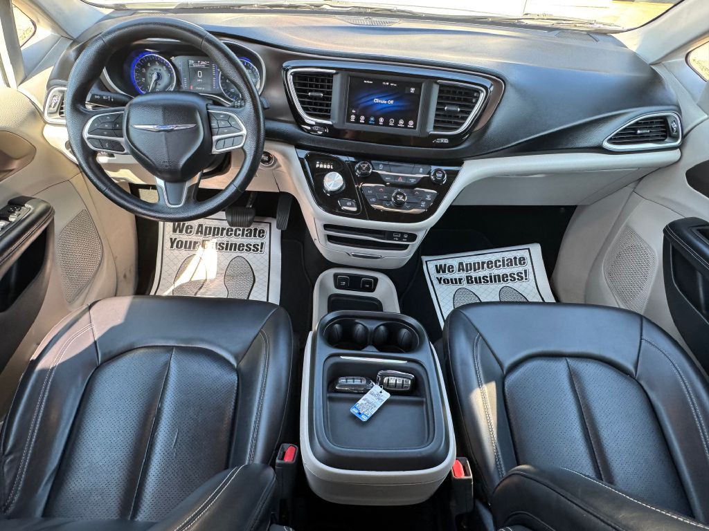 2020 Chrysler Voyager Image 47