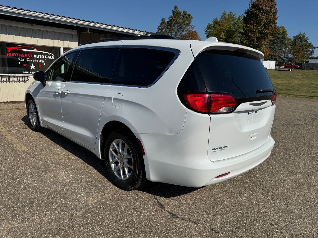 2020 Chrysler Voyager Image 56