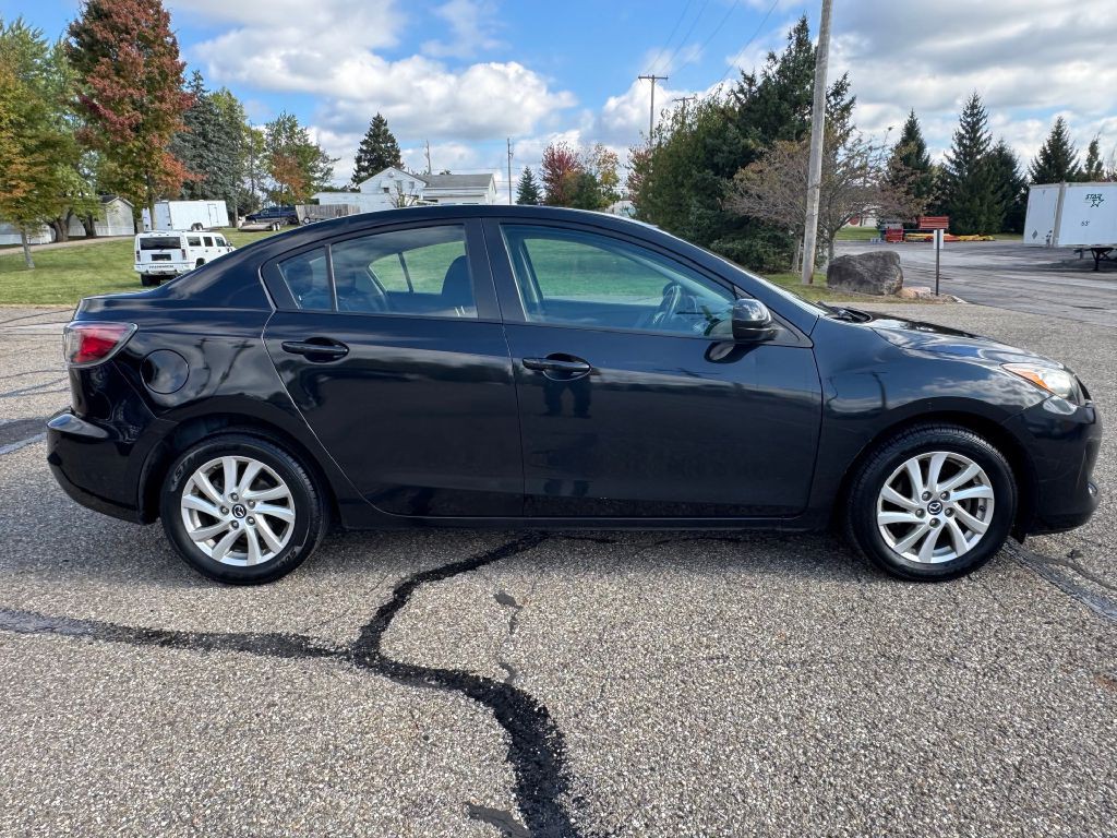 2013 Mazda Mazda3 Image 4