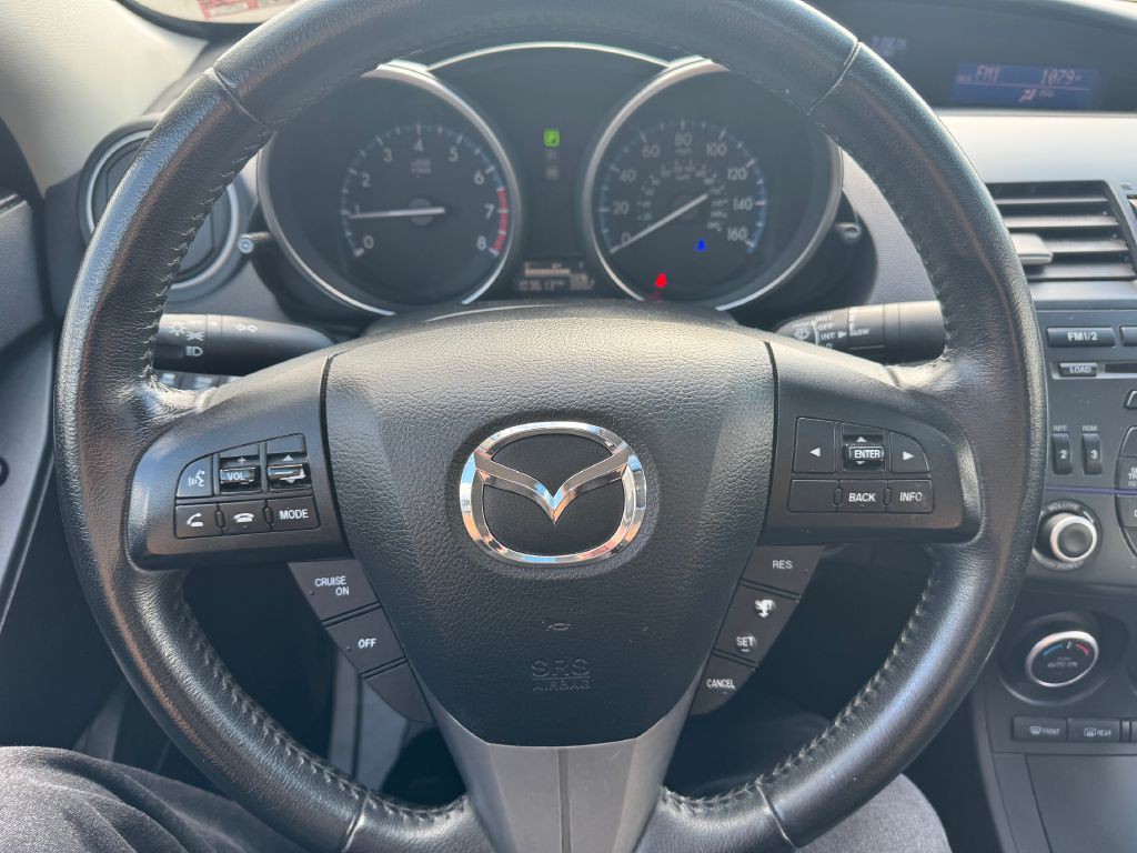 2013 Mazda Mazda3 Image 10