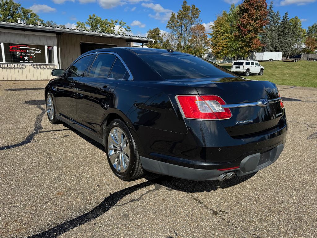2012 Ford Taurus Image 8