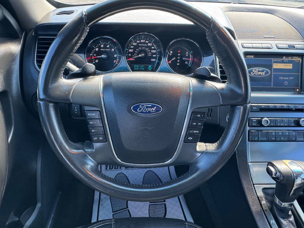 2012 Ford Taurus Image 14