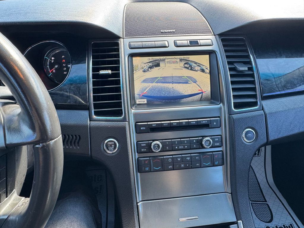 2012 Ford Taurus Image 18