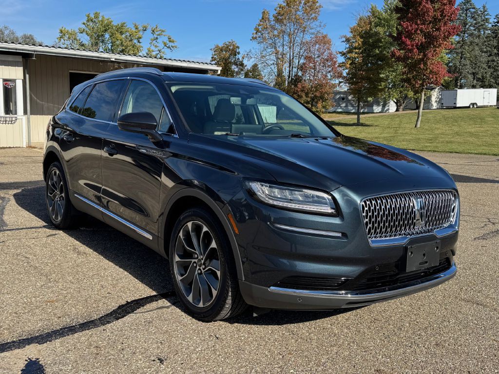 2022 Lincoln Nautilus Image 1