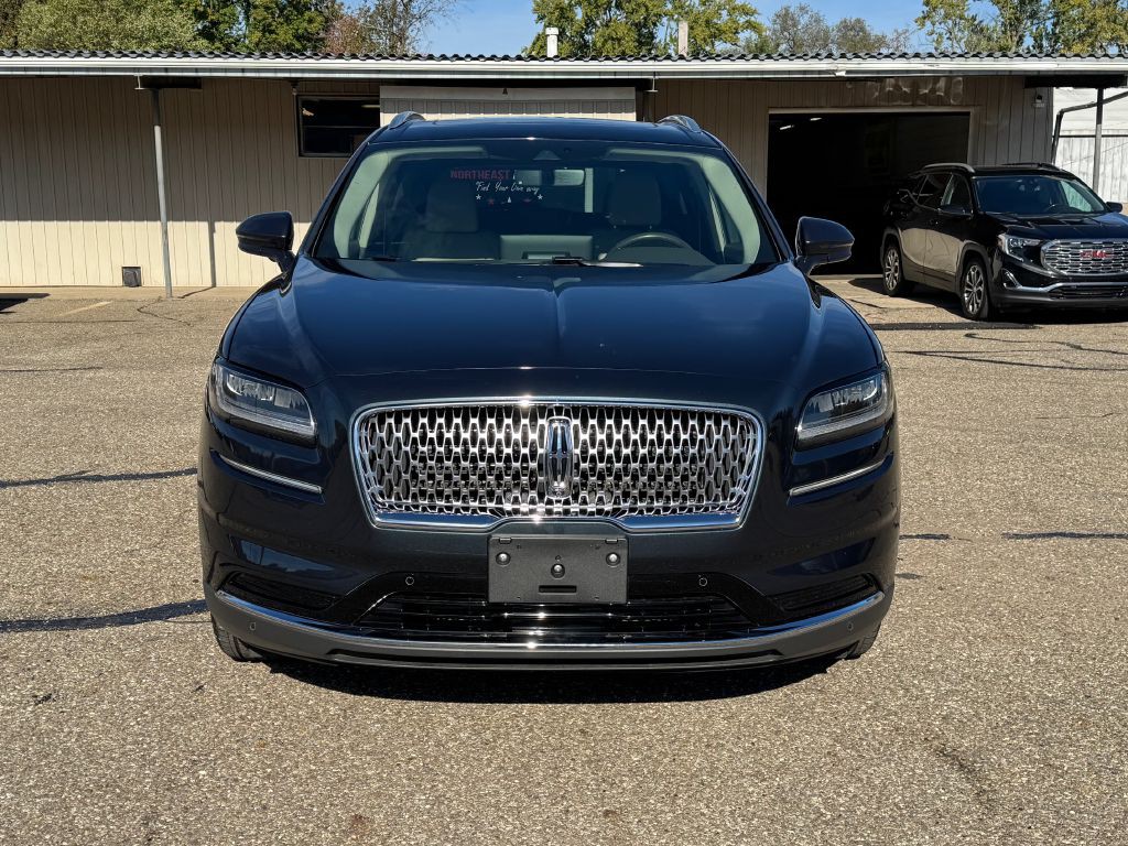 2022 Lincoln Nautilus Image 2