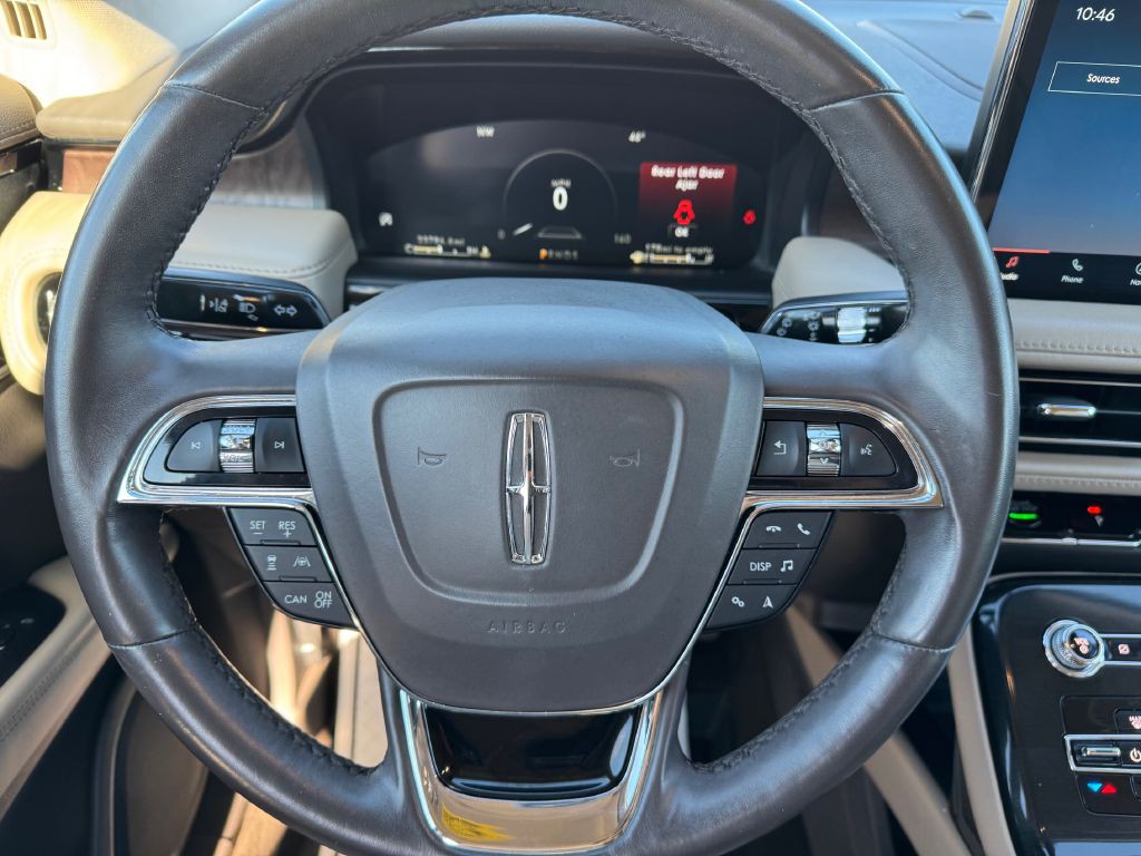2022 Lincoln Nautilus Image 12