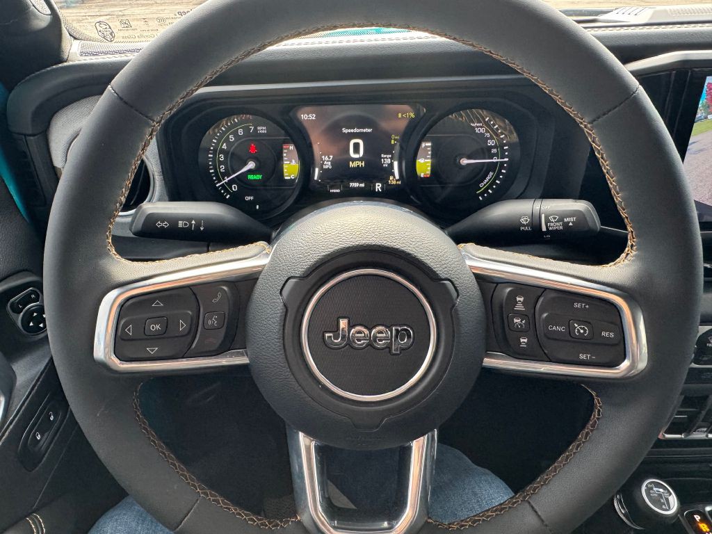 2024 Jeep Wrangler Image 9