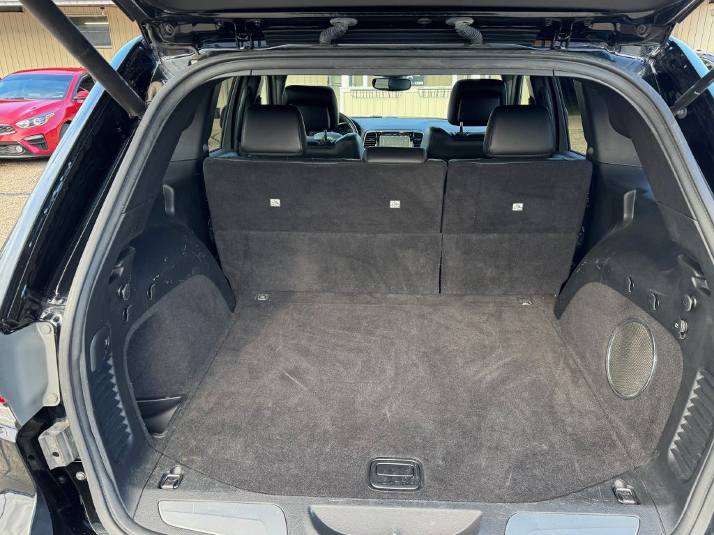 2019 Jeep Grand Cherokee Image 9