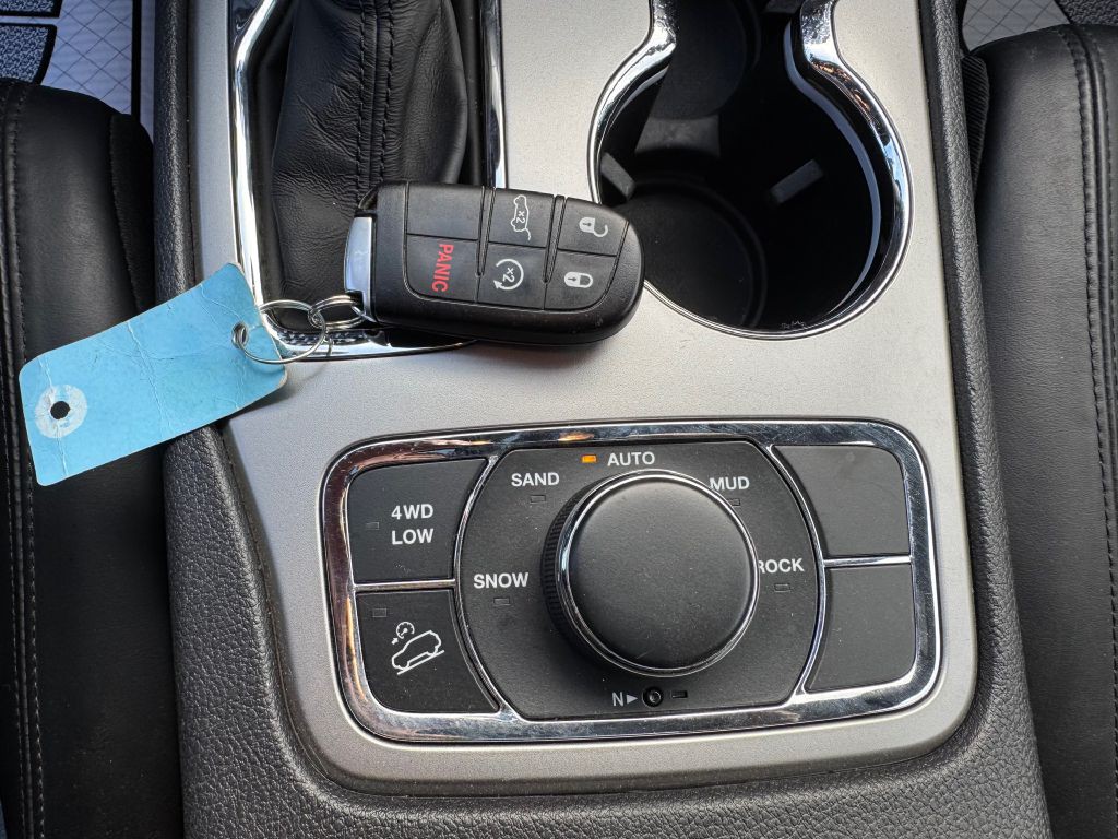 2019 Jeep Grand Cherokee Image 17