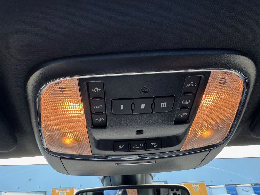 2019 Jeep Grand Cherokee Image 27