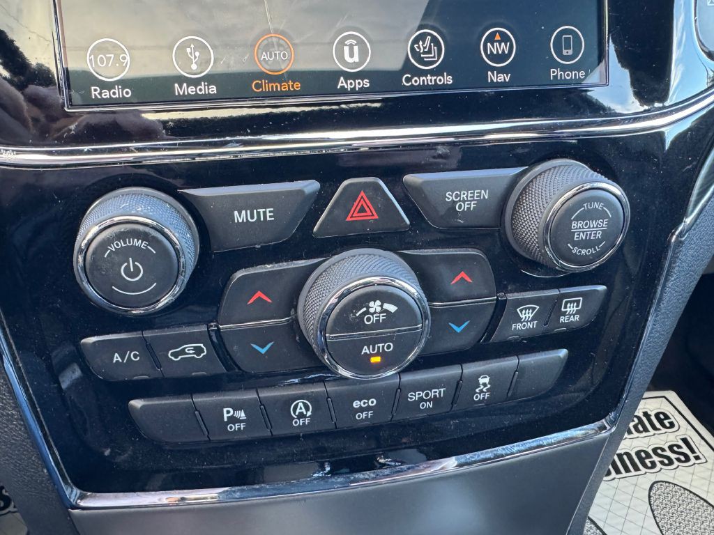 2019 Jeep Grand Cherokee Image 38