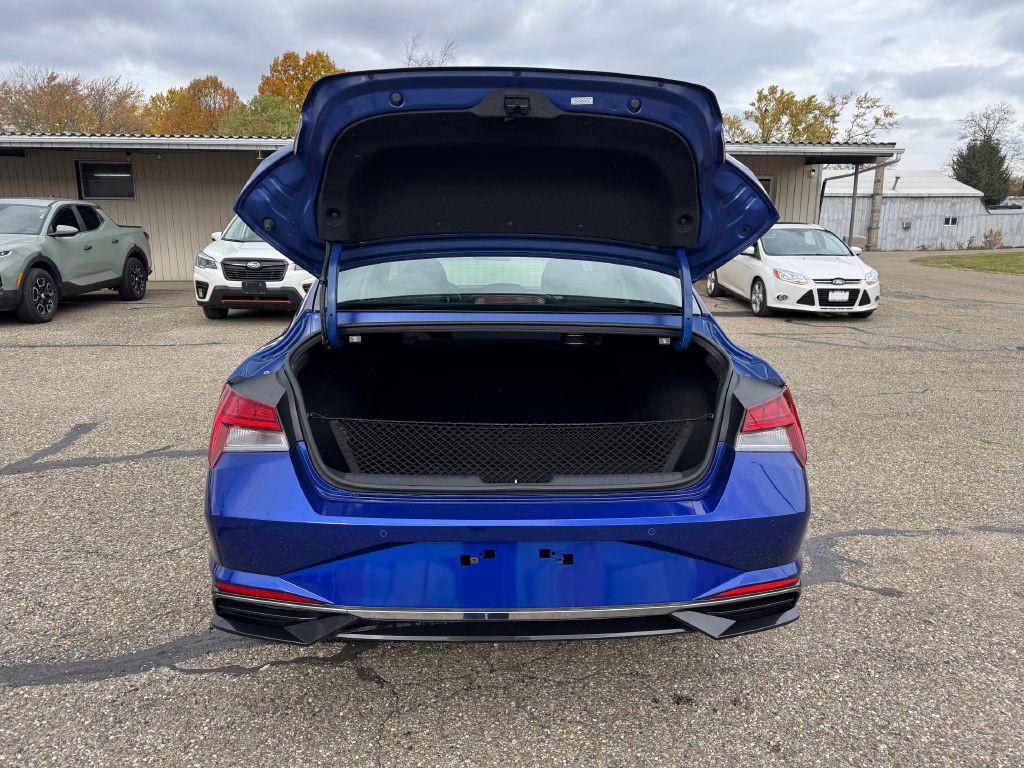 2021 Hyundai Elantra Image 10