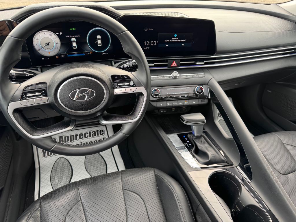 2021 Hyundai Elantra Image 22