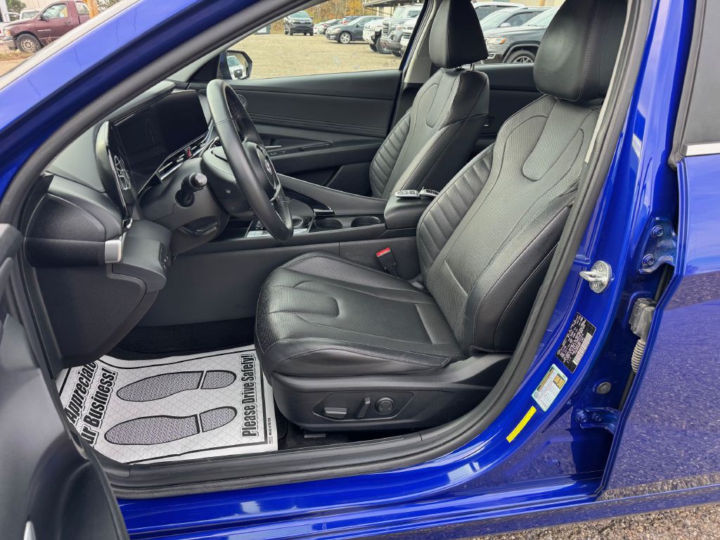 2021 Hyundai Elantra Image 39