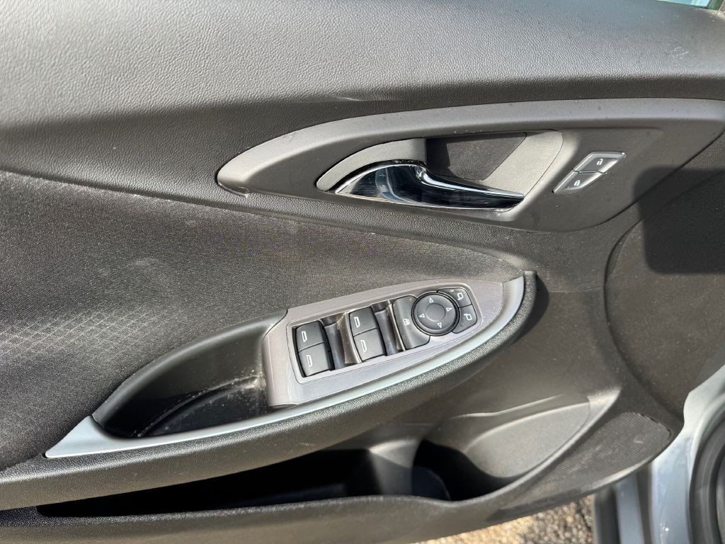 2024 Chevrolet Malibu Image 21