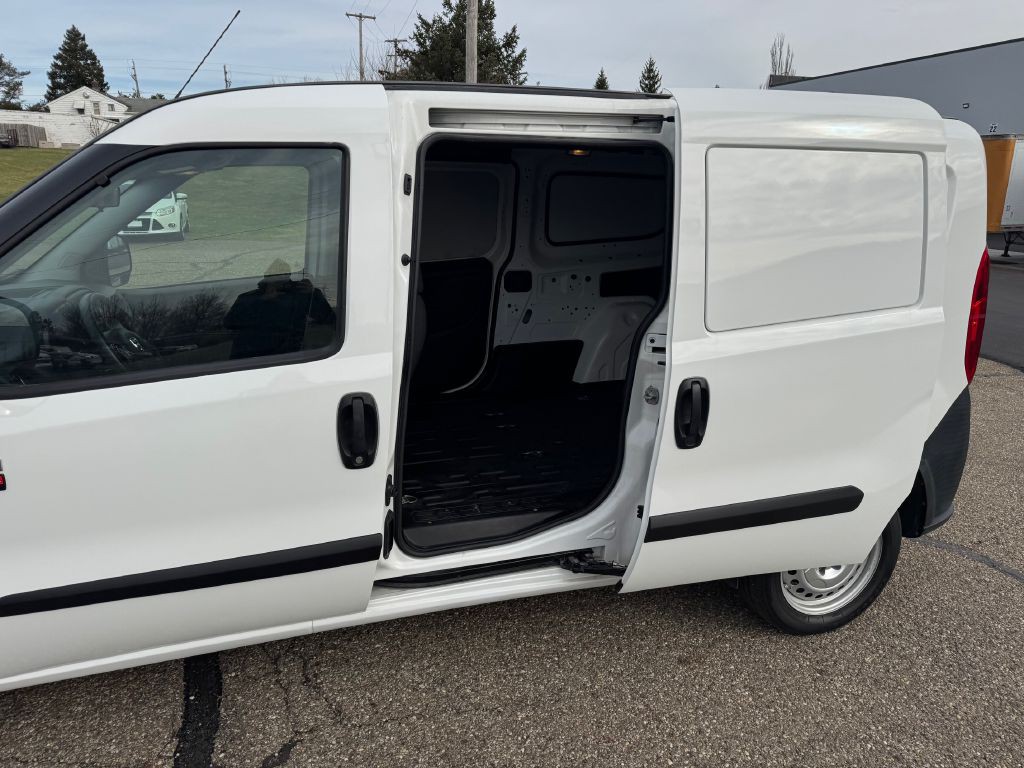 2021 RAM Promaster Image 25