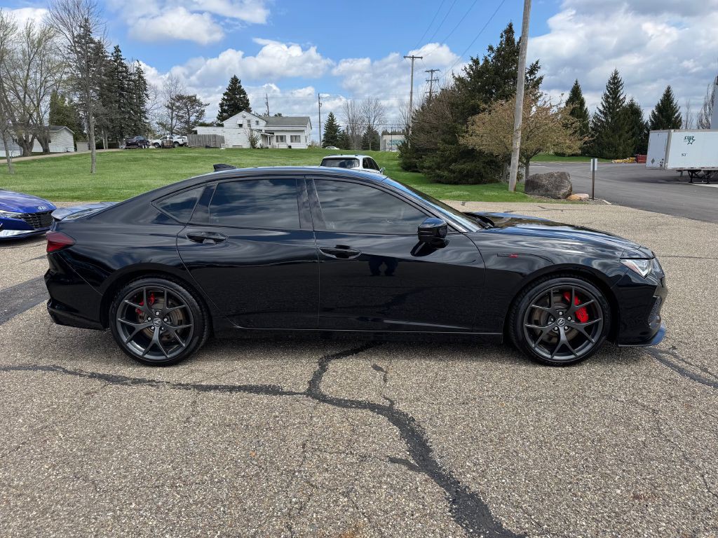 2023 Acura TL Image 8