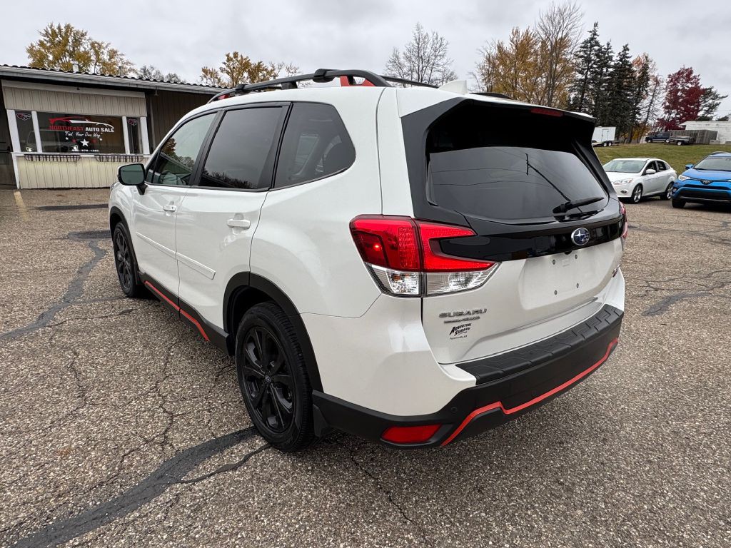 2021 Subaru Forester Image 8