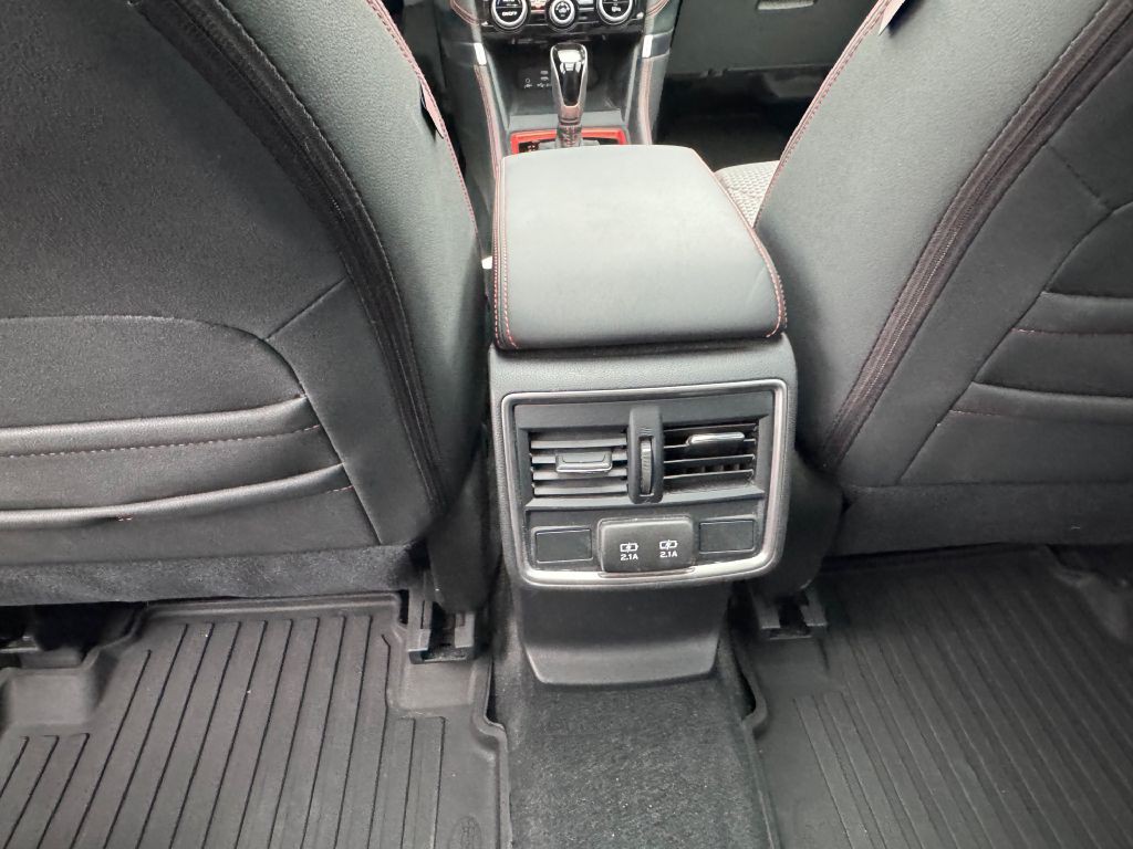 2021 Subaru Forester Image 38