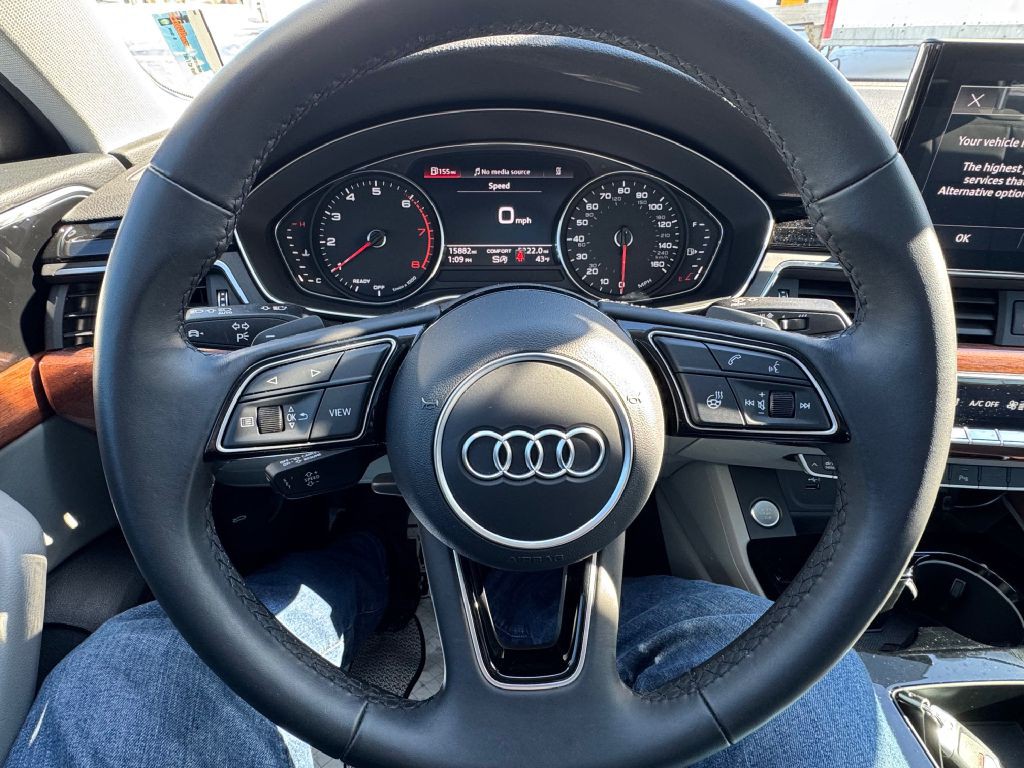 2022 Audi A4 Image 9