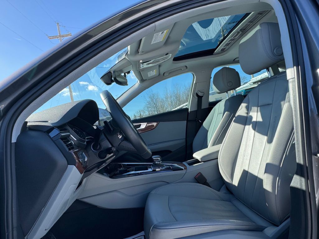 2022 Audi A4 Image 17