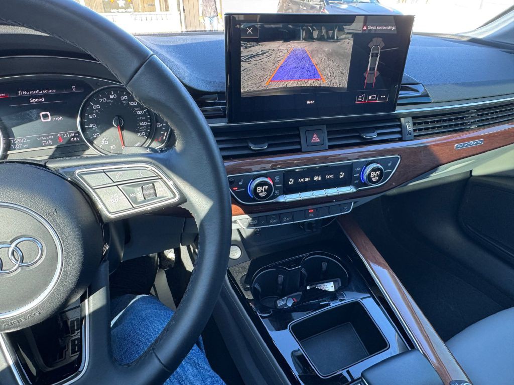 2022 Audi A4 Image 22