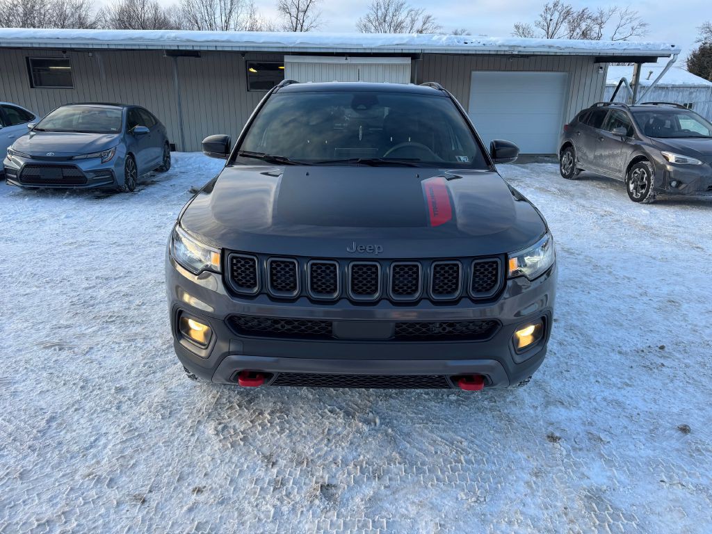 2023 Jeep Compass Image 2