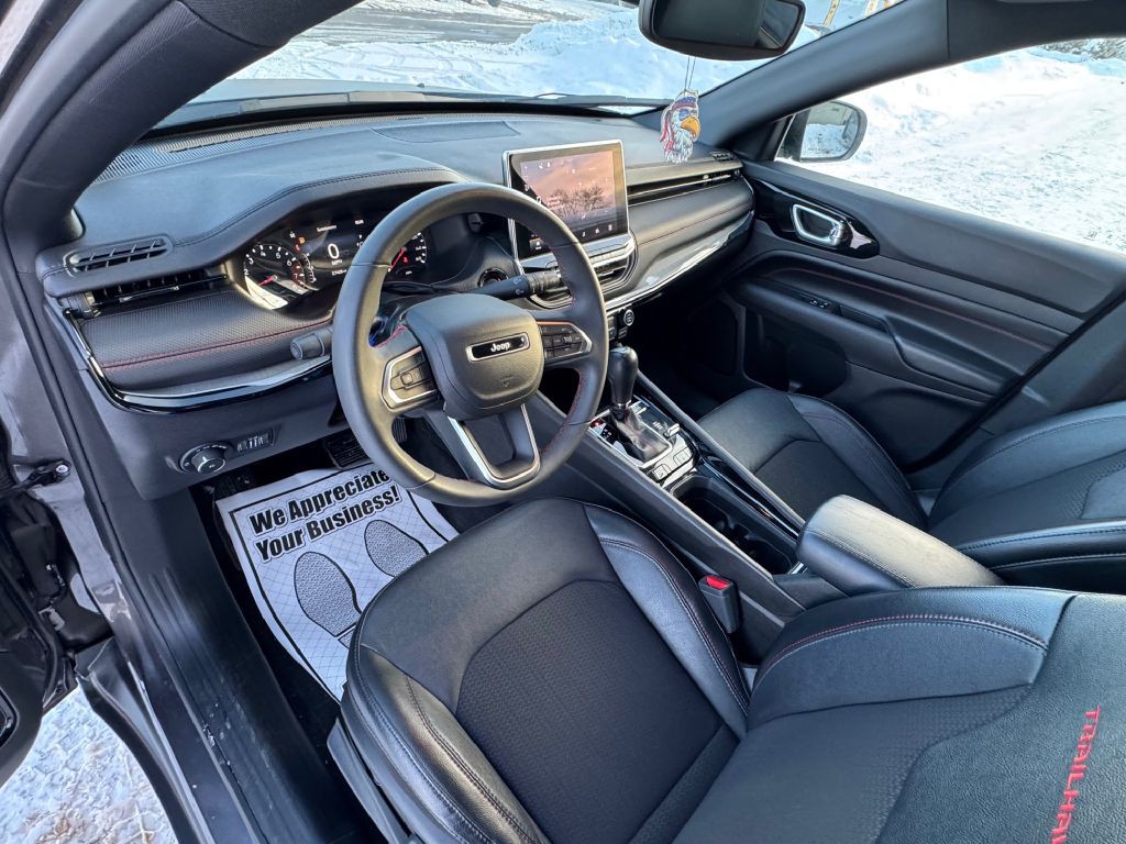 2023 Jeep Compass Image 18