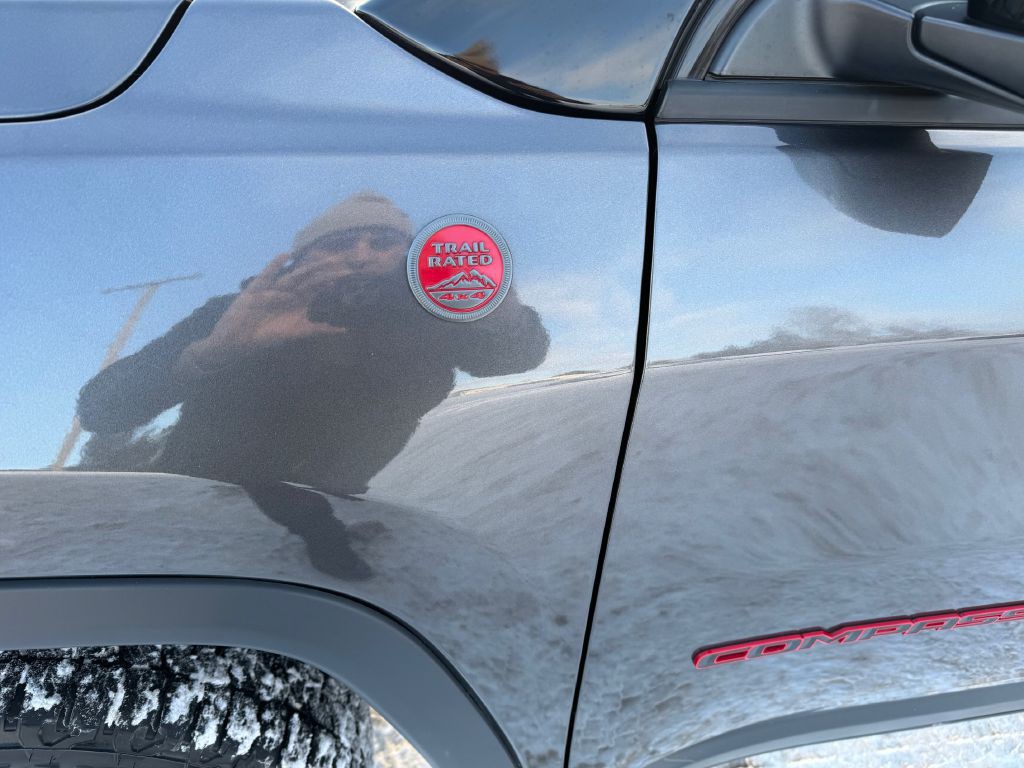 2023 Jeep Compass Image 25