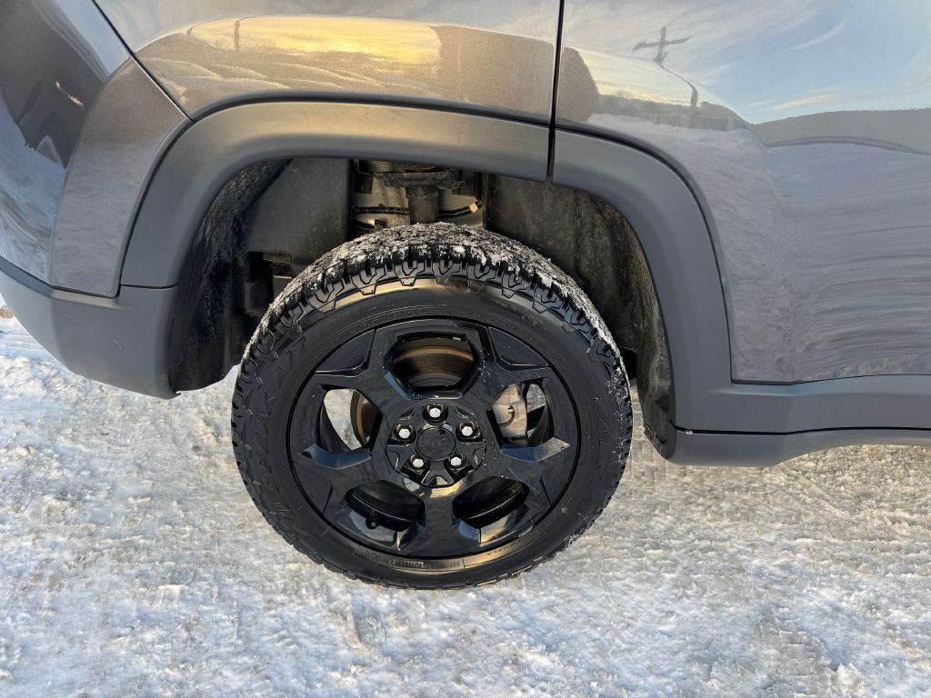 2023 Jeep Compass Image 30