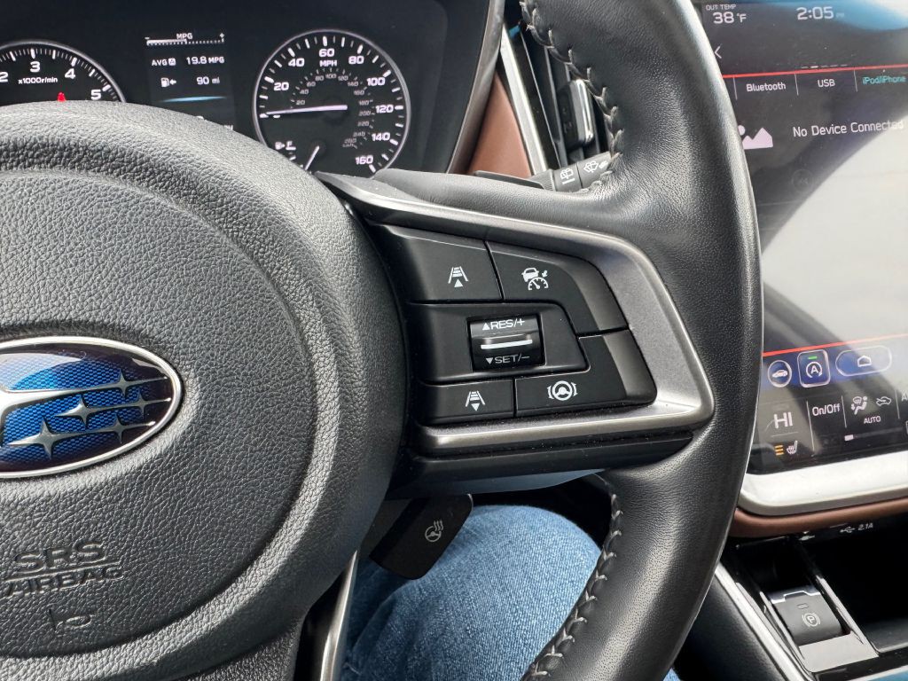 2020 Subaru Outback Image 31