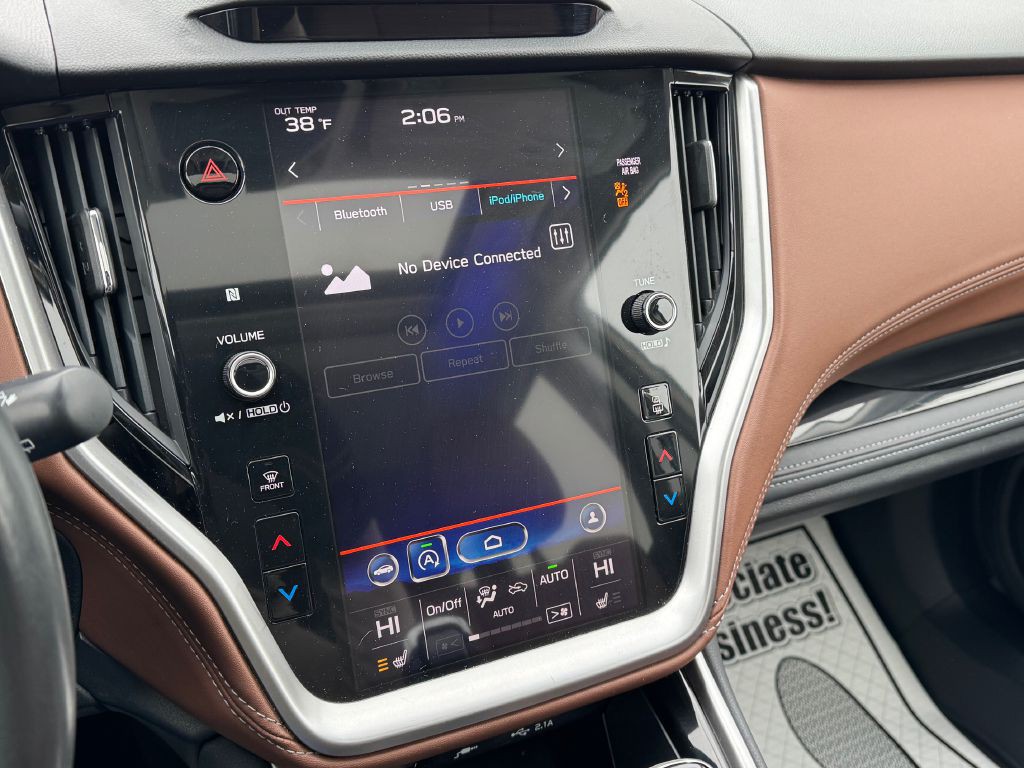 2020 Subaru Outback Image 34