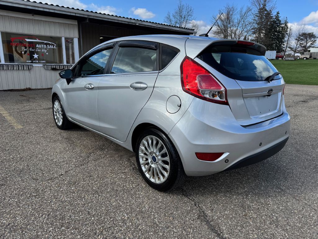 2015 Ford Fiesta Image 6