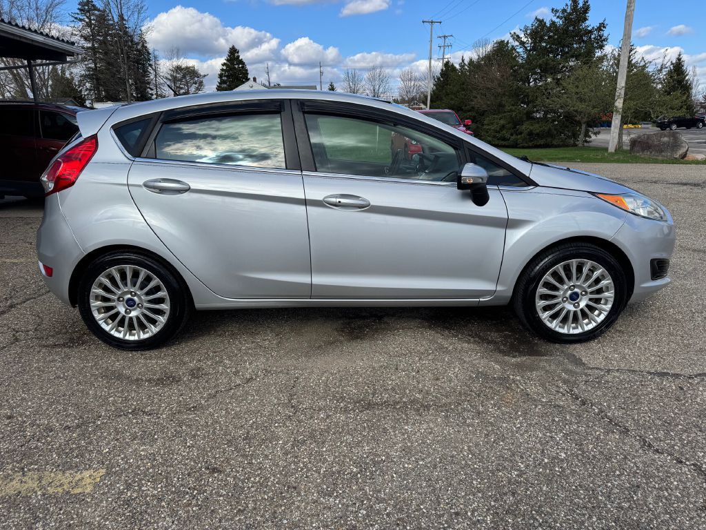 2015 Ford Fiesta Image 7
