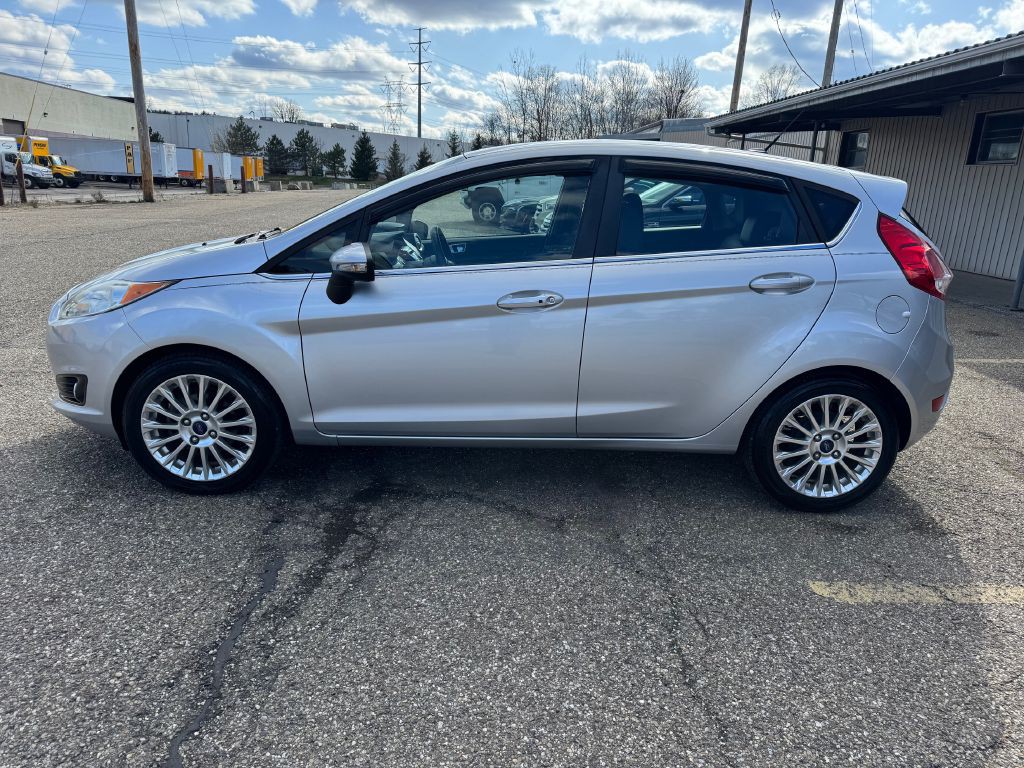 2015 Ford Fiesta Image 8