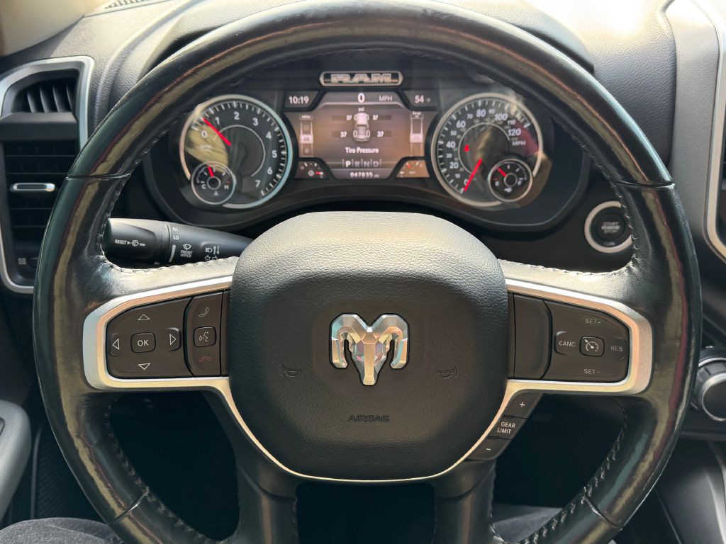 2020 RAM 1500 Image 12